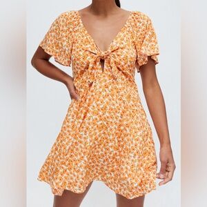 Urban Outfitters MINKPINK Floral Mini Dress SMALL